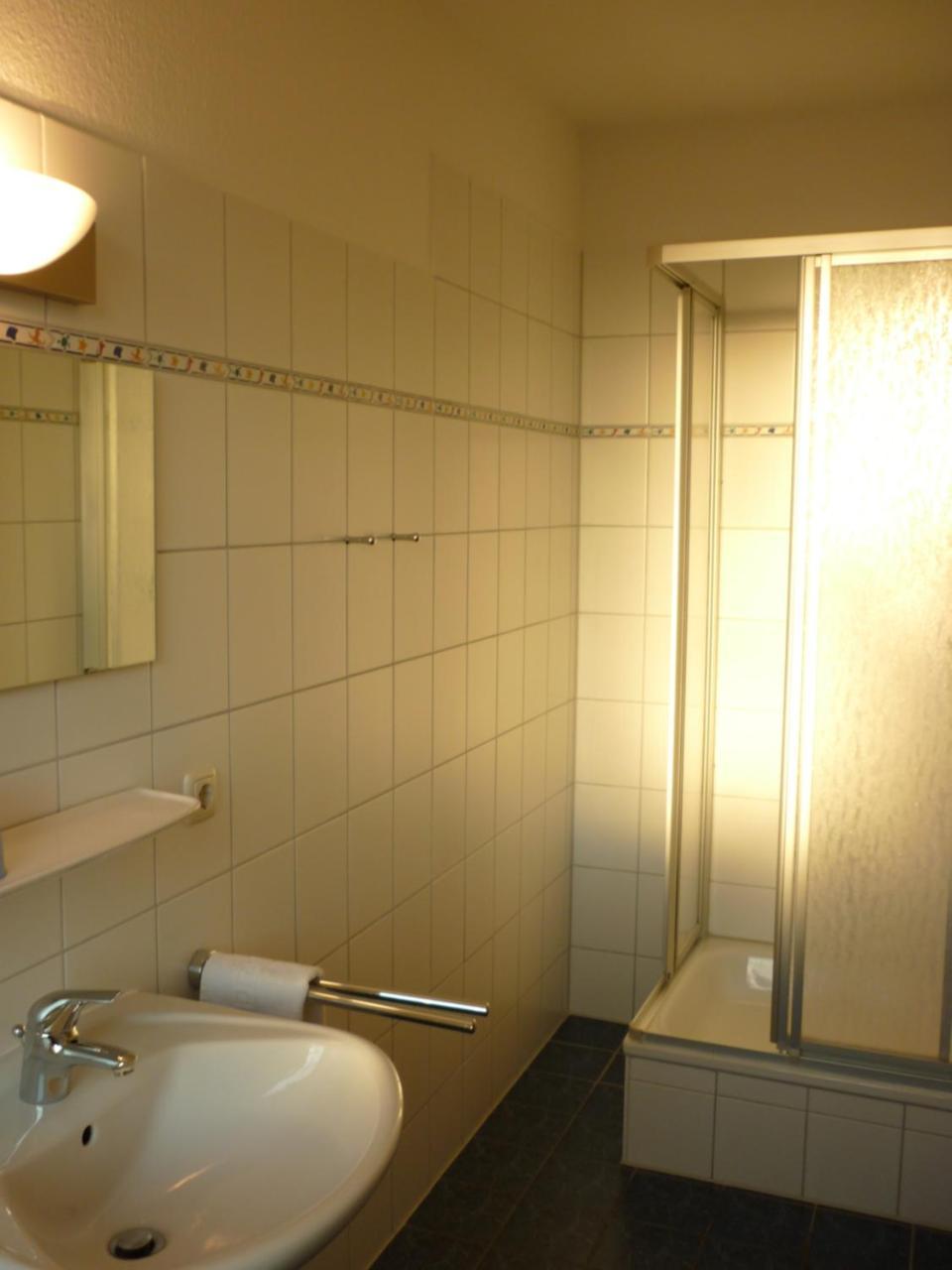 Pension Zum Leuchtturm Bastorf Exterior foto